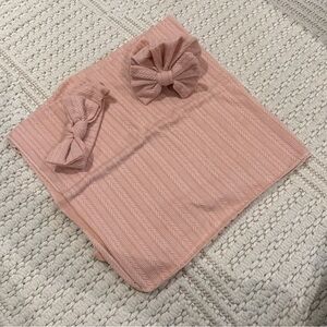 NWOT Pink Newborn Receiving Blanket with Bow Hat and Bow Headband